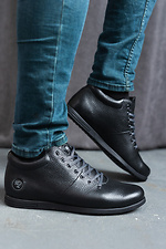 Короткие мужские ботинки на осень из черной кожи  8018926 фото №5