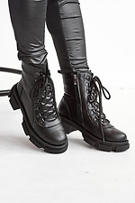 Зимние массивные кожаные ботинки на платформе черные  8018981 фото №1