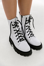 White women's demi-season boots with a black insert  4205990 photo №5