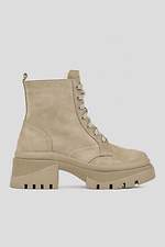 Halbbeige Wildlederstiefel 4205991 Foto №1